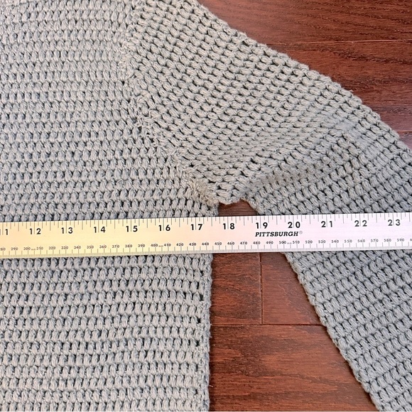 Lauren Ralph Lauren Hand Knit Sweater - Picture 6 of 7